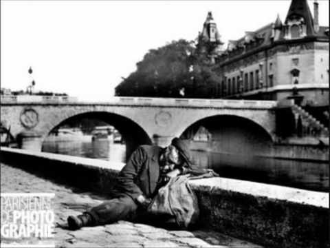 Sous les ponts de Paris - Lucienne Delyle