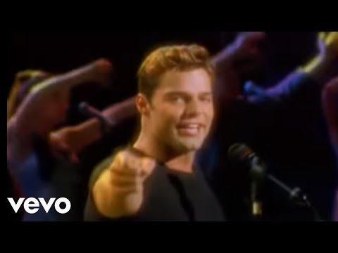 Ricky Martin - La Copa de la Vida (Official Video - Spanglish)