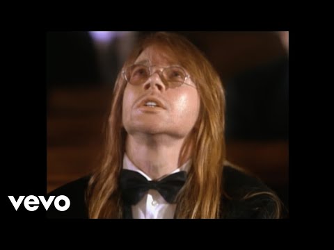 Guns N&#039; Roses - November Rain (Official Music Video)