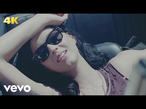Katy Perry - Teenage Dream (Official Music Video)