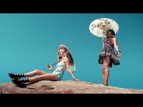 Dimitri Vegas &amp; Like Mike feat. Ne-Yo - Higher Place (Official Music Video)