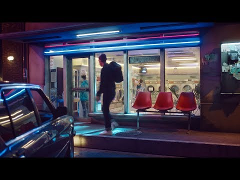 Martin Garrix &amp; Justin Mylo - Burn Out (Official Video) feat. Dewain Whitmore
