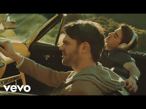The Chainsmokers - Don&#039;t Let Me Down (Official Video) ft. Daya