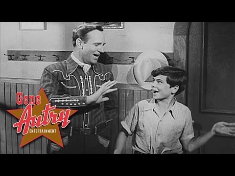 Gene Autry - She&#039;ll Be Comin&#039; Round the Mountain (The Last Round-Up 1947)