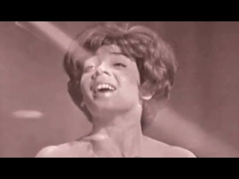 Shirley Bassey - As Long as He Needs Me (1961 Live)