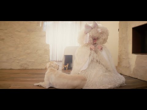 Sia - Gimme Love (Official Music Video)