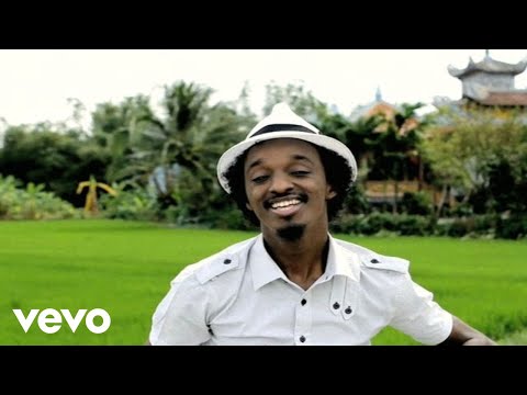 K&#039;NAAN - Wavin&#039; Flag (Coca-Cola Celebration Mix)