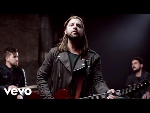 Welshly Arms - Legendary