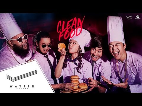 Boom Boom Cash - Clean Food ft. ฟักกลิ้ง ฮีโร่【Official Video】