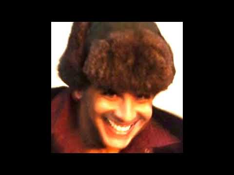 Ralphie Choo - JUAN SALVADOR GAVIOTA (Official Audio)