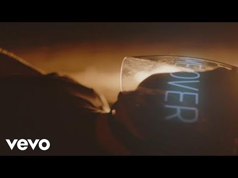 Steve Angello - Wasted Love ft. Dougy from The Temper Trap