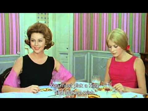 The dinner scene from &quot;Parapluies de Cherbourg&quot; (1964)