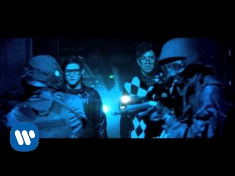 Skrillex &amp; Alvin Risk - Try It Out (Official Music Video)