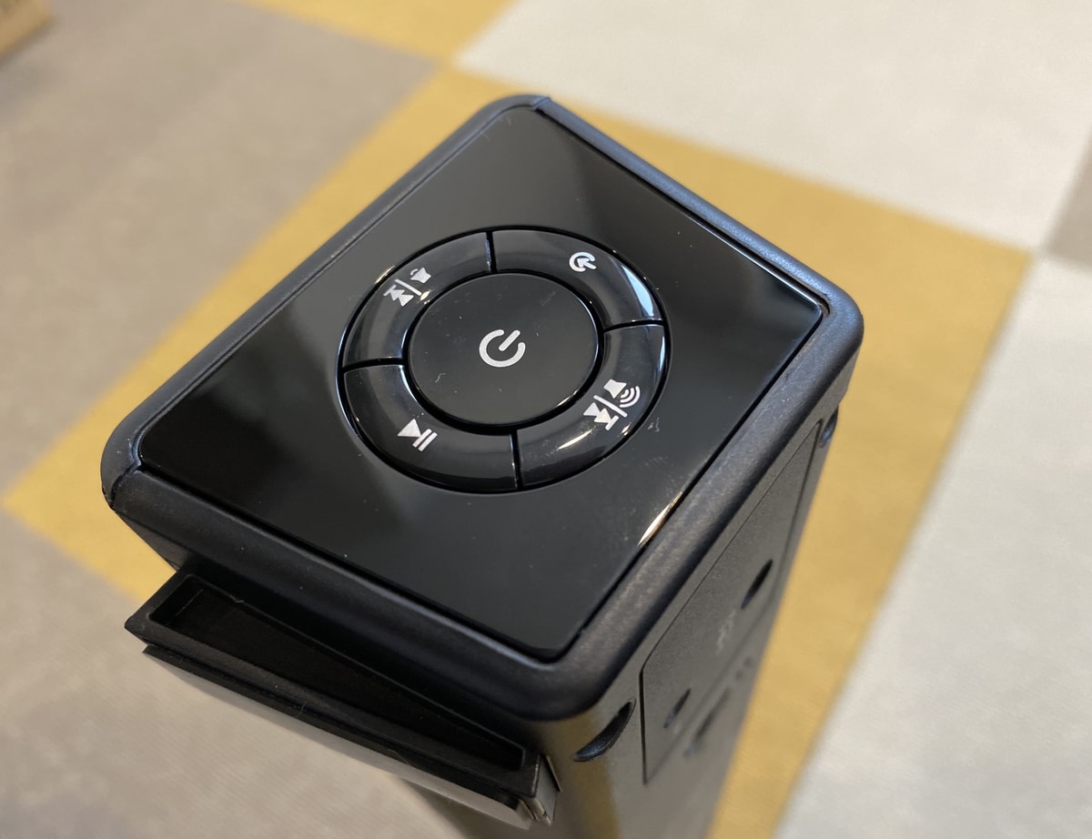 TaoTronicsのサウンドバーTT-SK025をレビュー!一人映画とか音楽にいいかも!