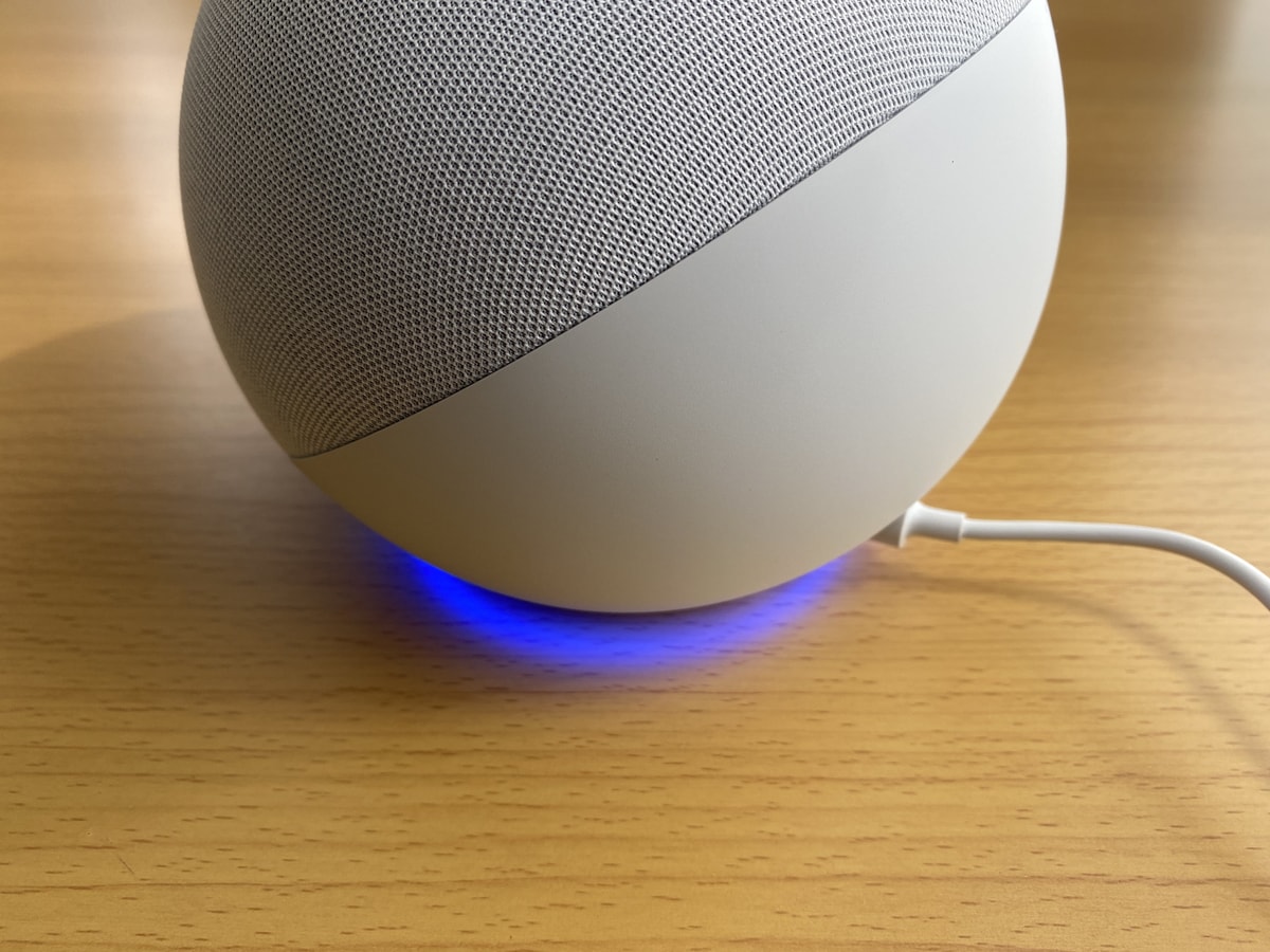 Amazon Echo(第4世代)を実機レビュー！球体になって音質がさらにレベルアップ！