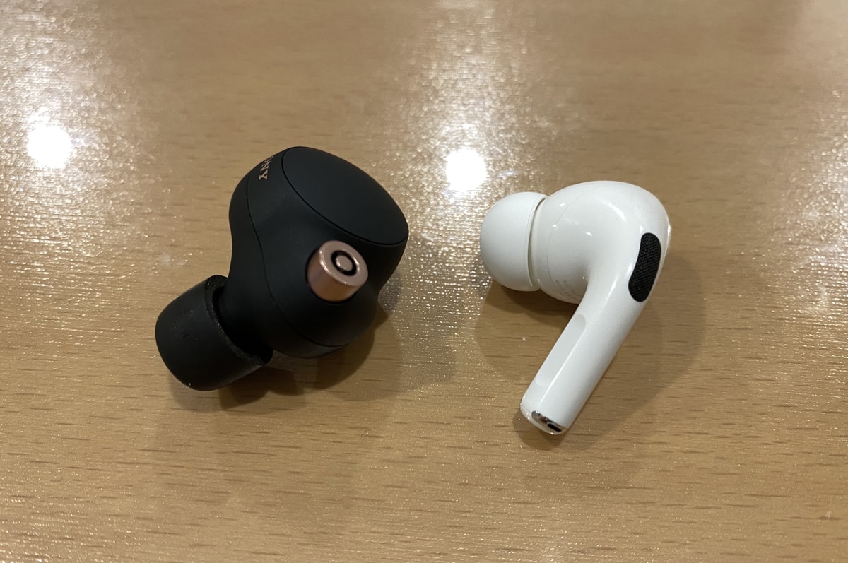 AirPods ProとWF-1000XM4を比較